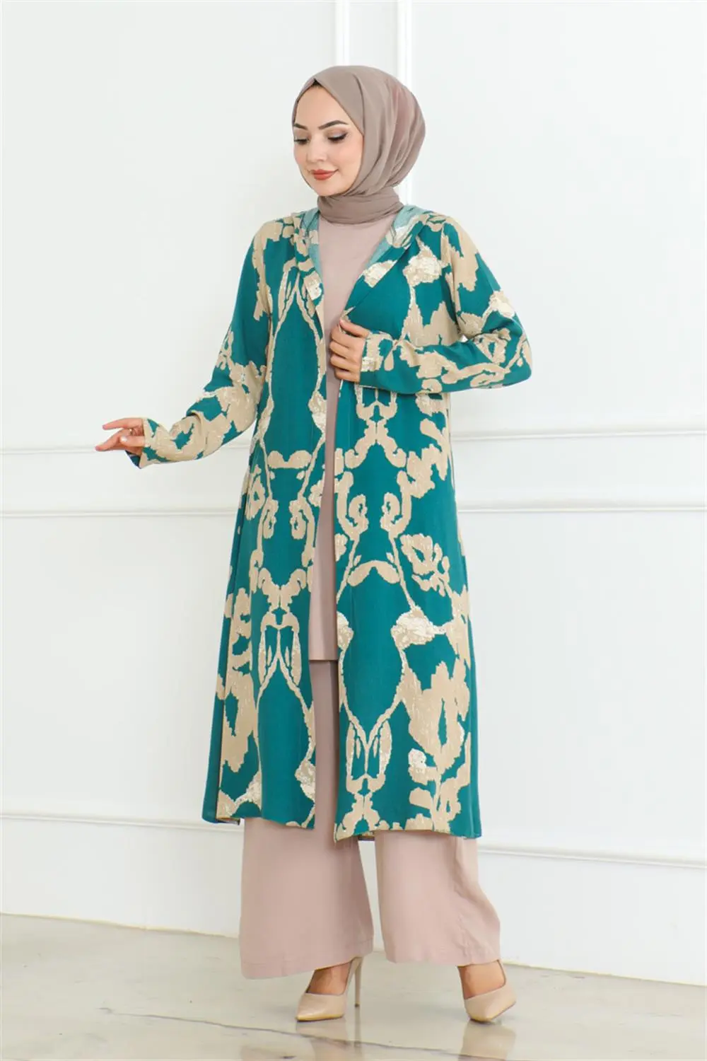 Patterned Three Piece Set-detail