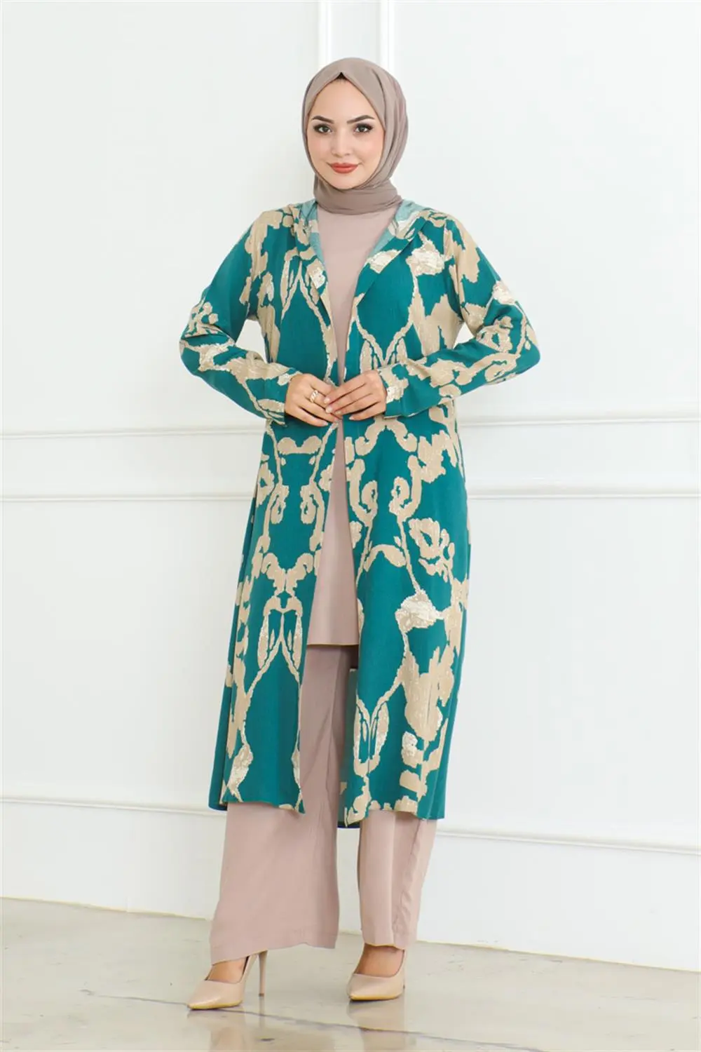 Patterned Three Piece Set-detail