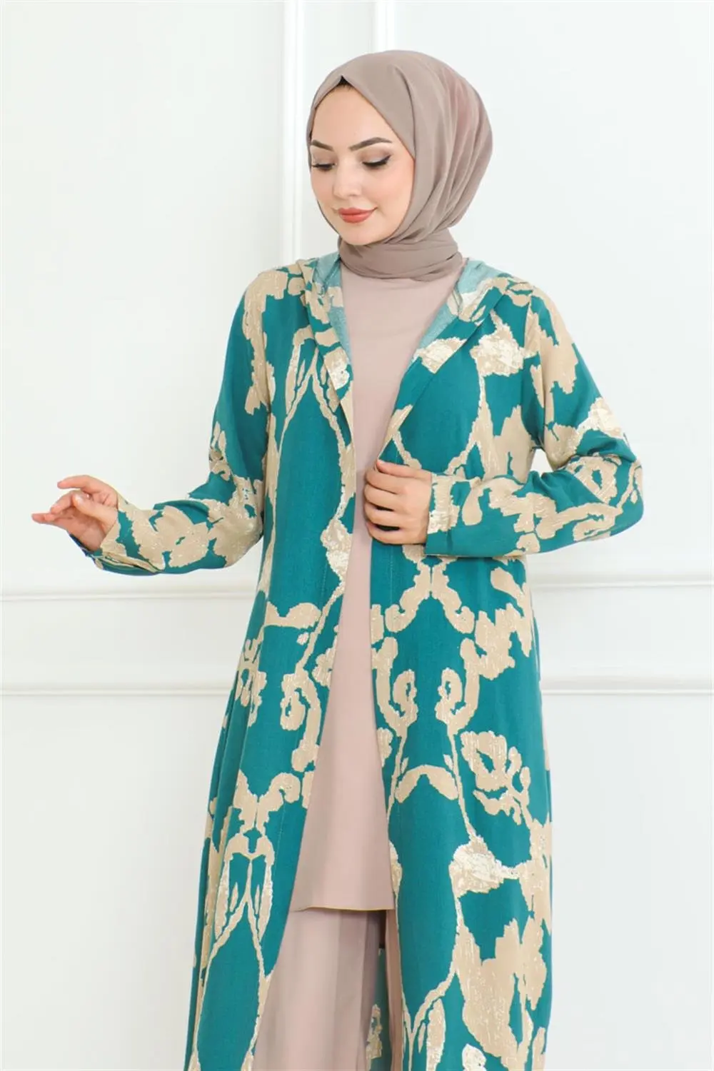 Patterned Three Piece Set-detail