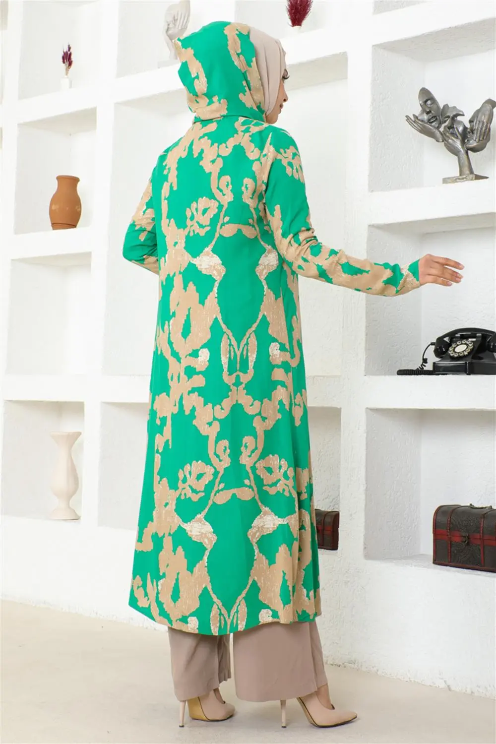 Patterned Three Piece Set-detail