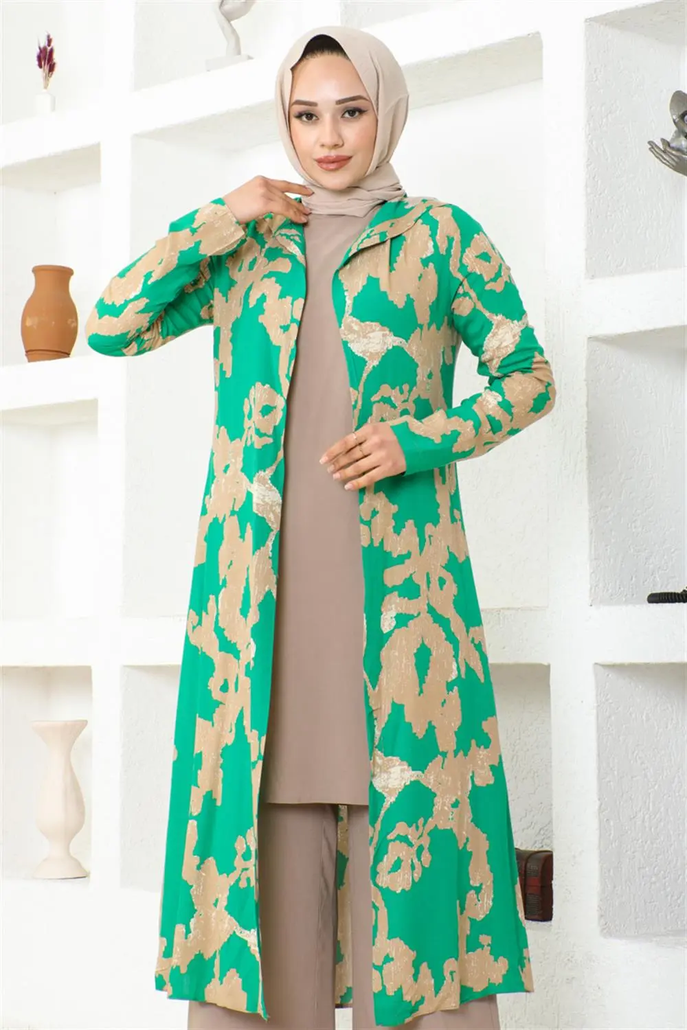 Patterned Three Piece Set-detail