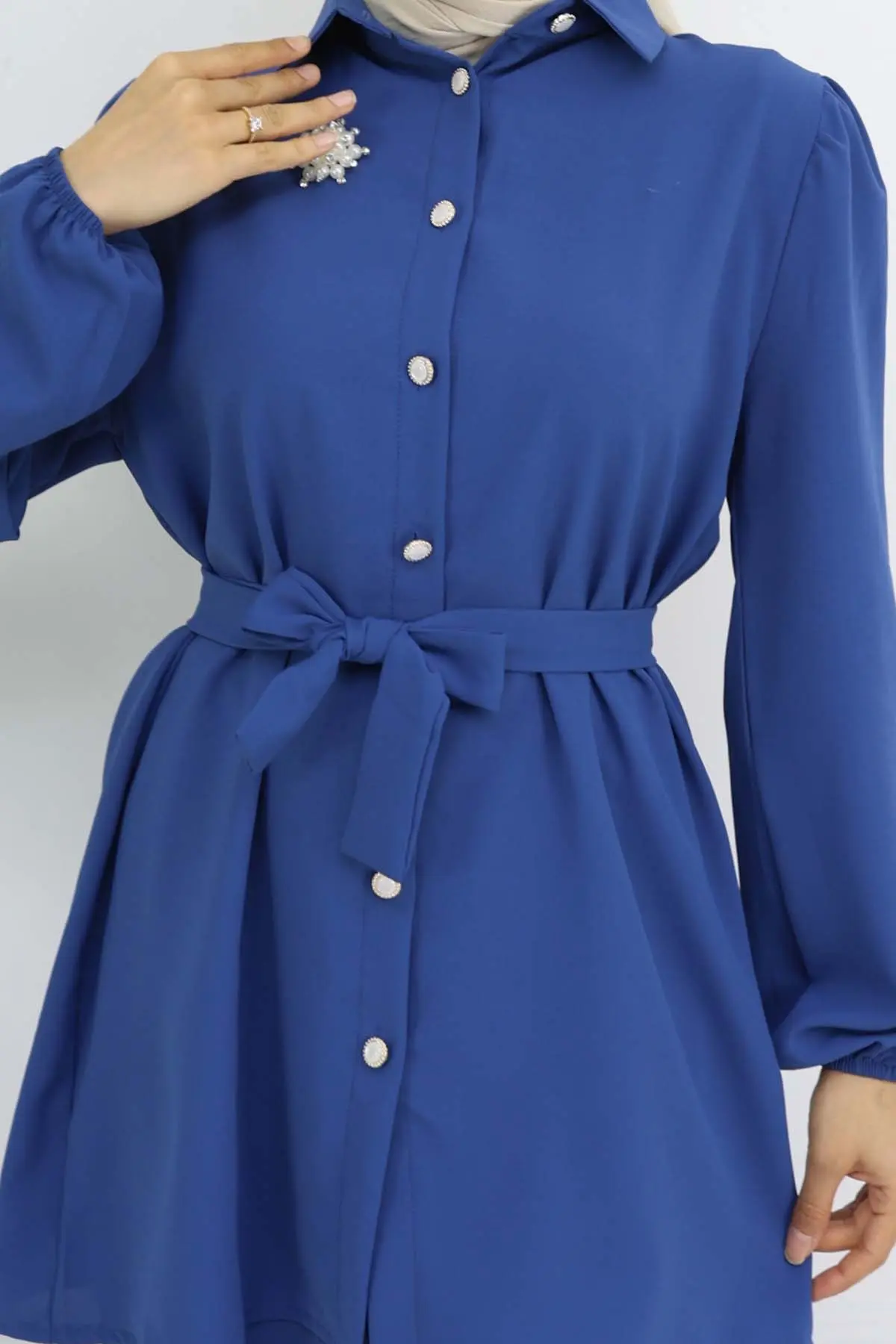 Pearl Brooch Belted Two Piece Suit-detail