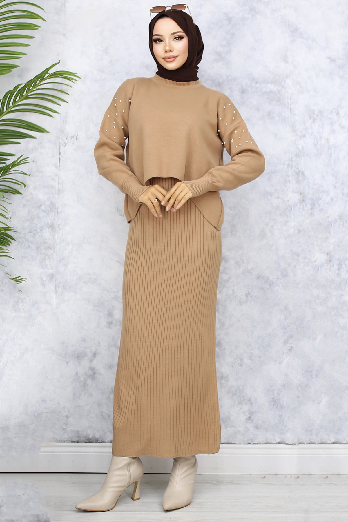 Pearl Detailed Gilet Knitwear Set