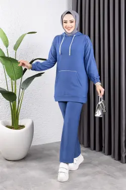 Pile Hooded Sports Suit