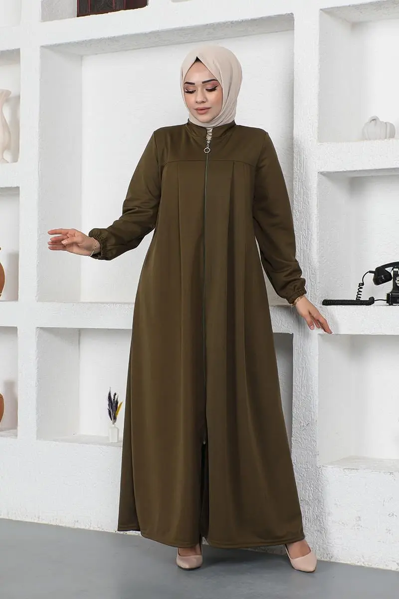 Pleated Abaya With Gathered Sleeves-detail