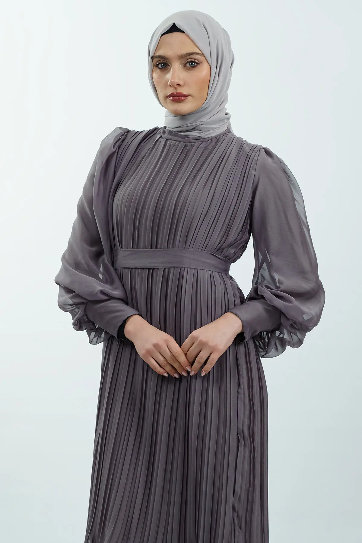 Pleated Janjan Evening Dress-detail