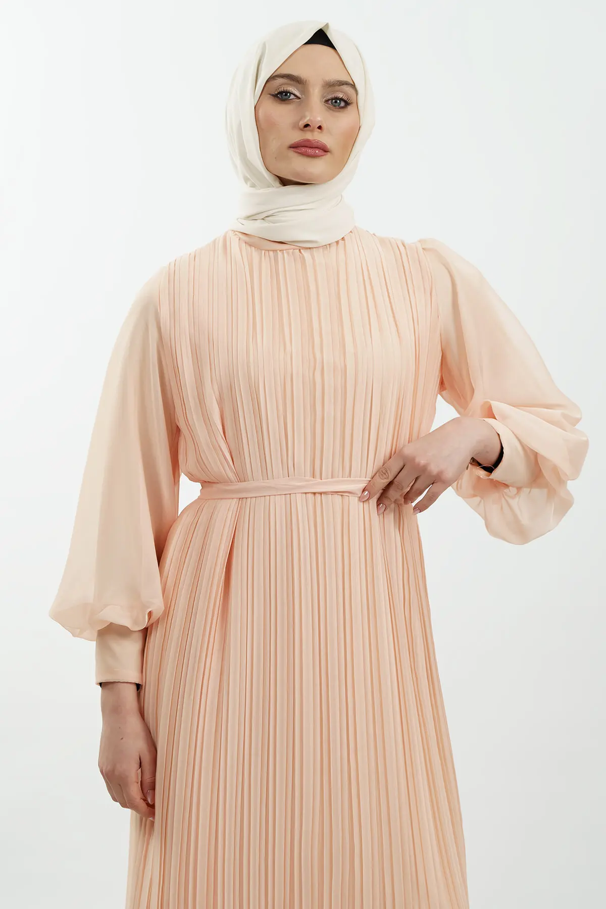 Pleated Janjan Evening Dress-detail