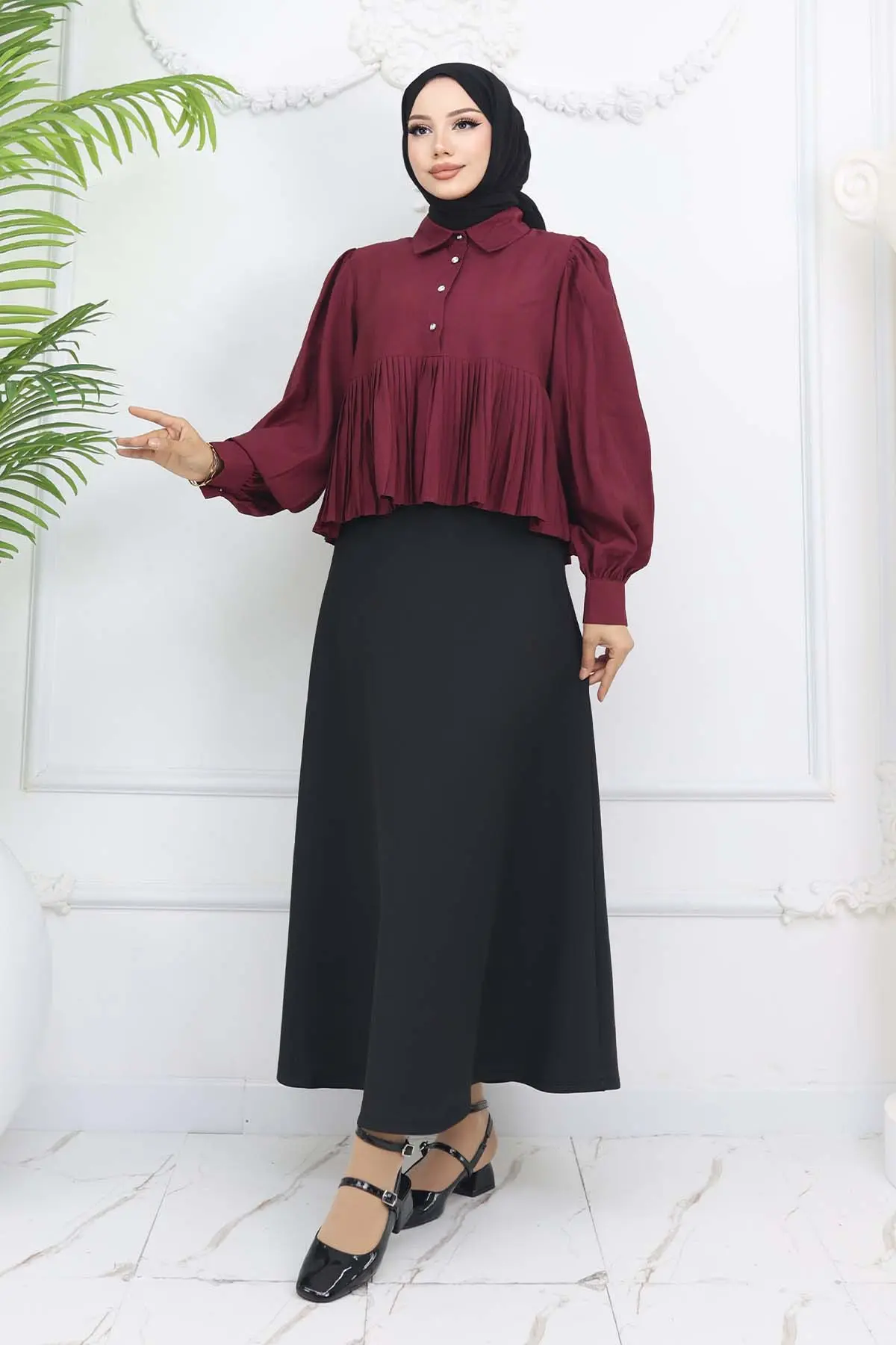 Pleated Short Shirt-detail