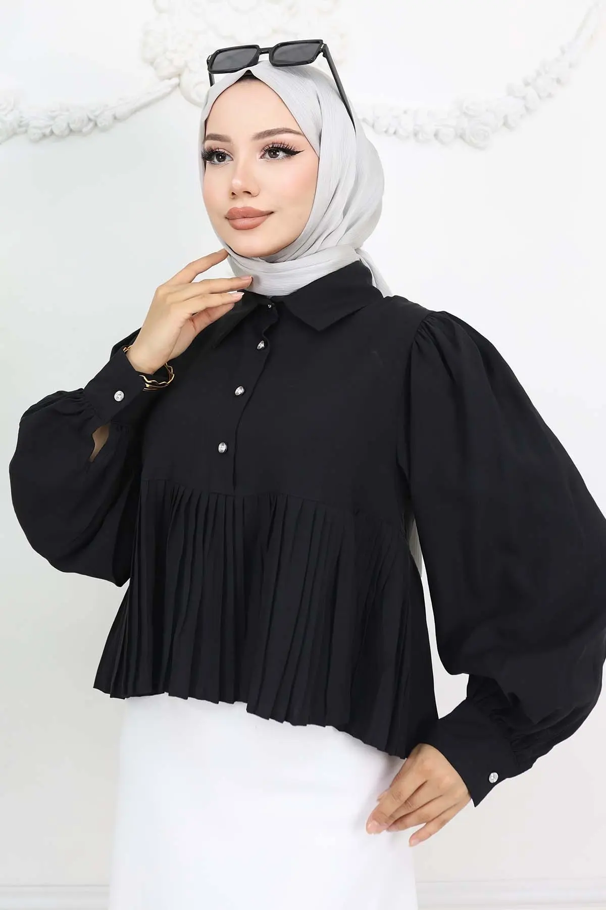 Pleated Short Shirt