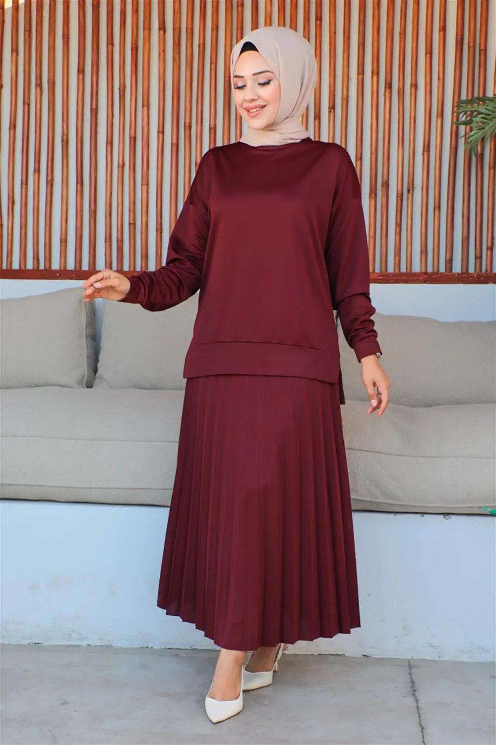 Pleated Skirt Sports Suit-detail