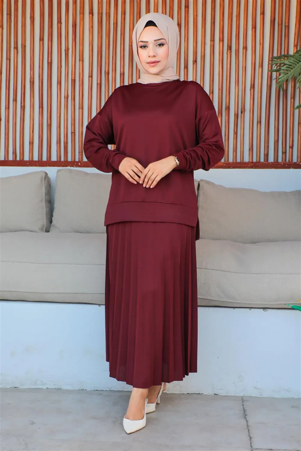 Pleated Skirt Sports Suit-detail