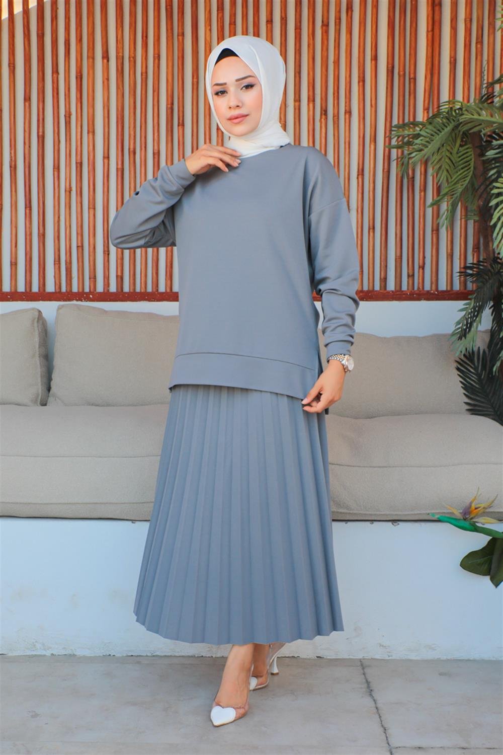 Pleated Skirt Sports Suit