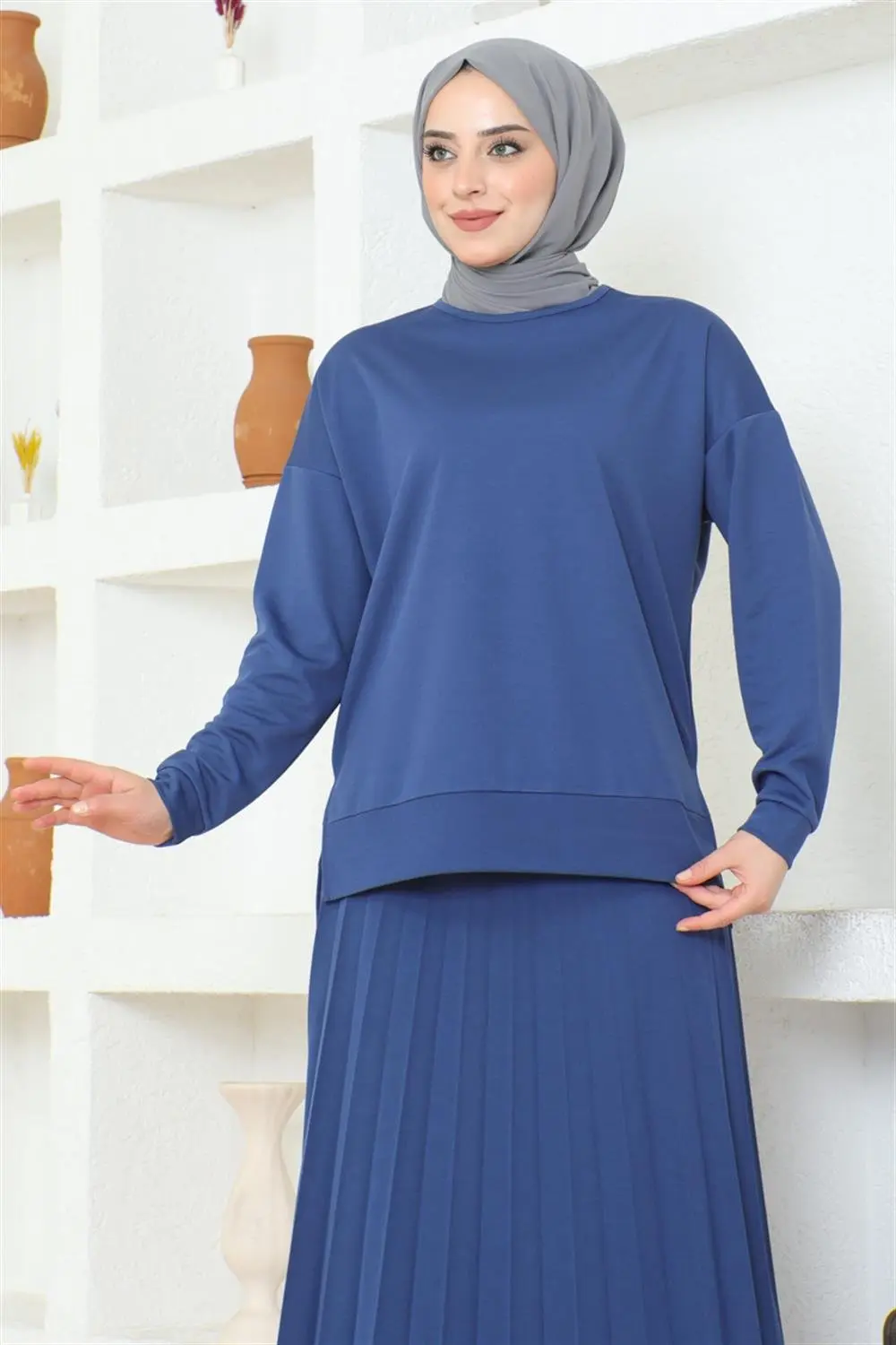 Pleated Skirt Sports Suit-detail