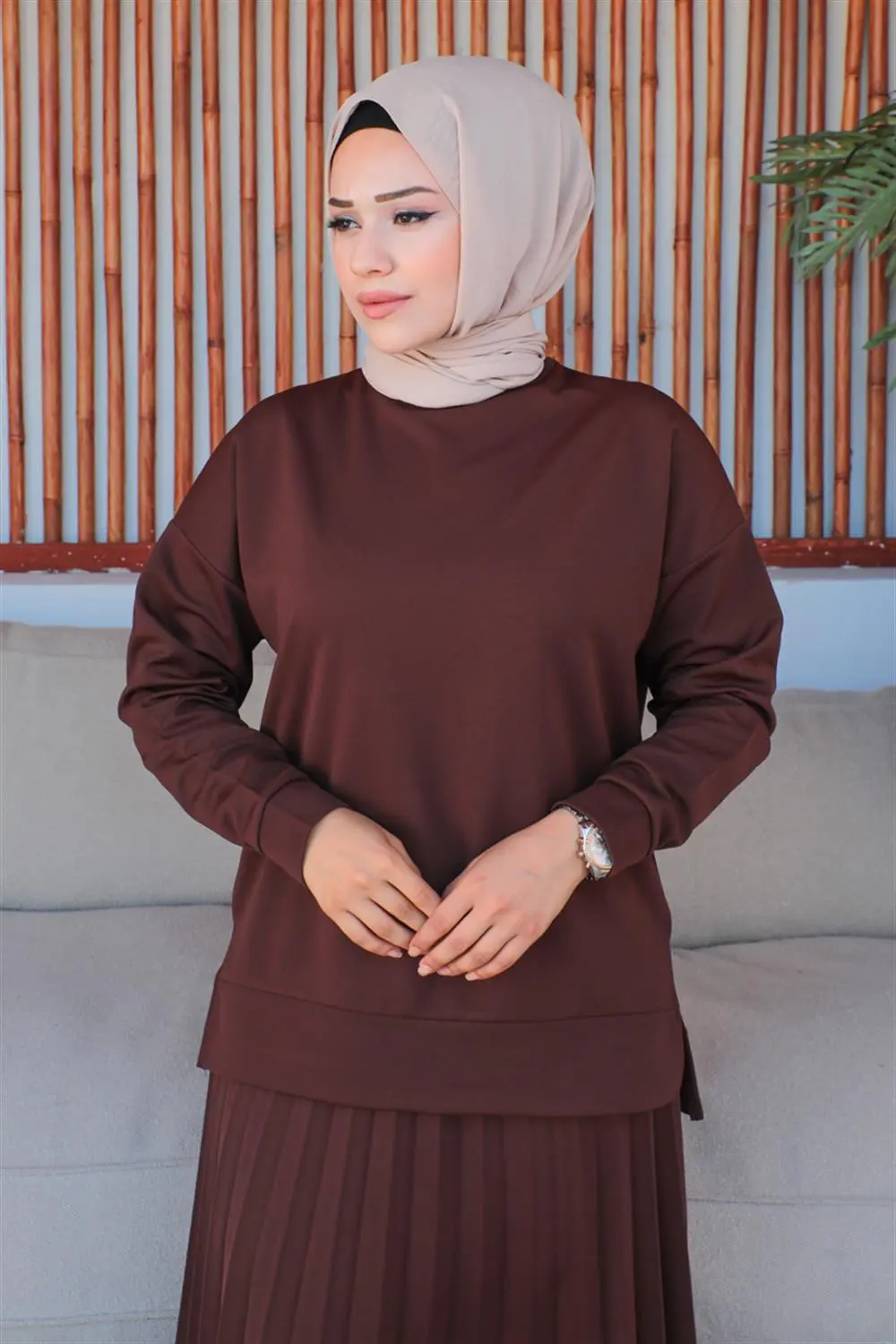 Pleated Skirt Sports Suit-detail