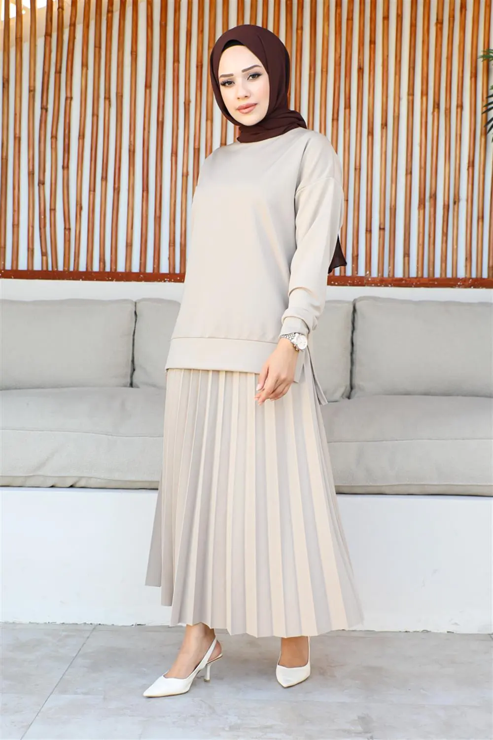 Pleated Skirt Sports Suit-detail