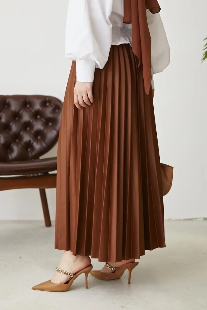 Pleated Skirt With Elastic Waist-detail