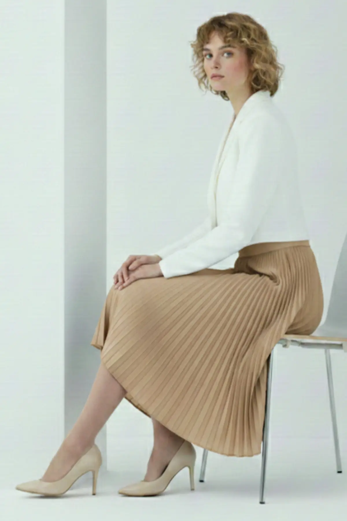 Pleated Skirt-detail