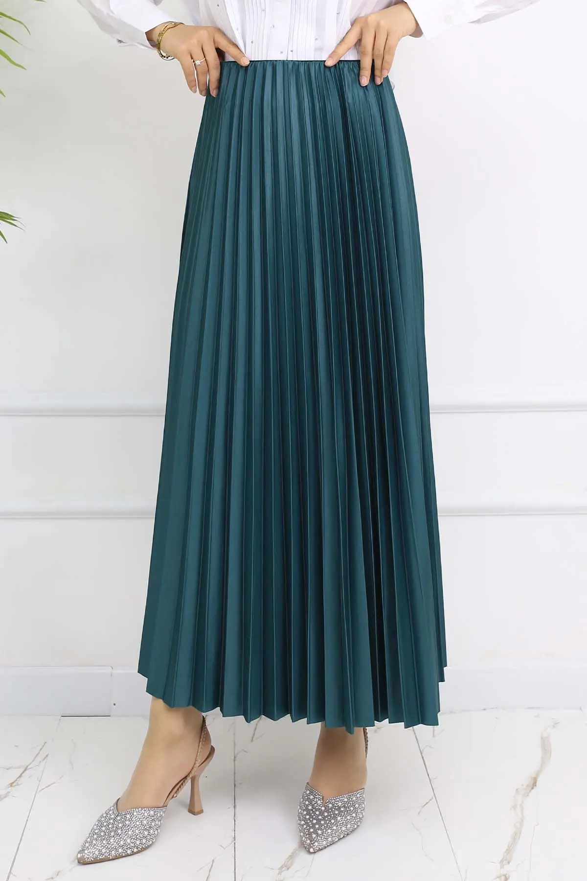 Pleated Skirt-detail