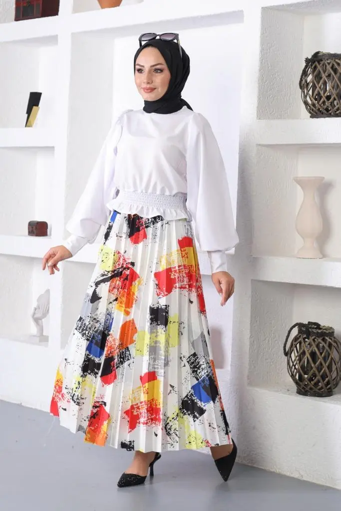 Pleated Skirt-detail