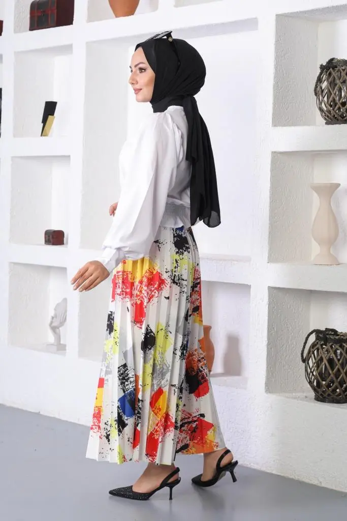 Pleated Skirt-detail