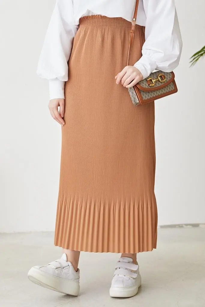 Pleated Skirt-detail