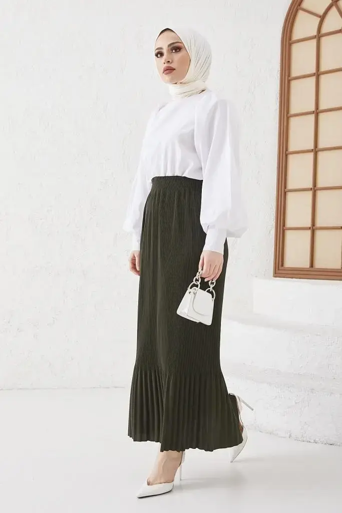 Pleated Skirt