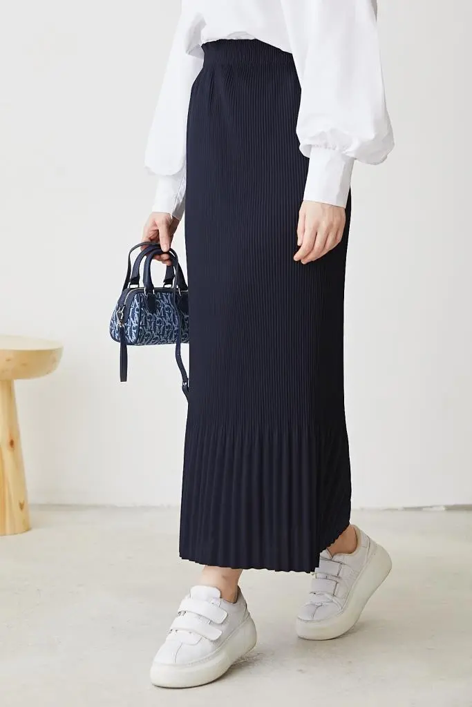 Pleated Skirt-detail