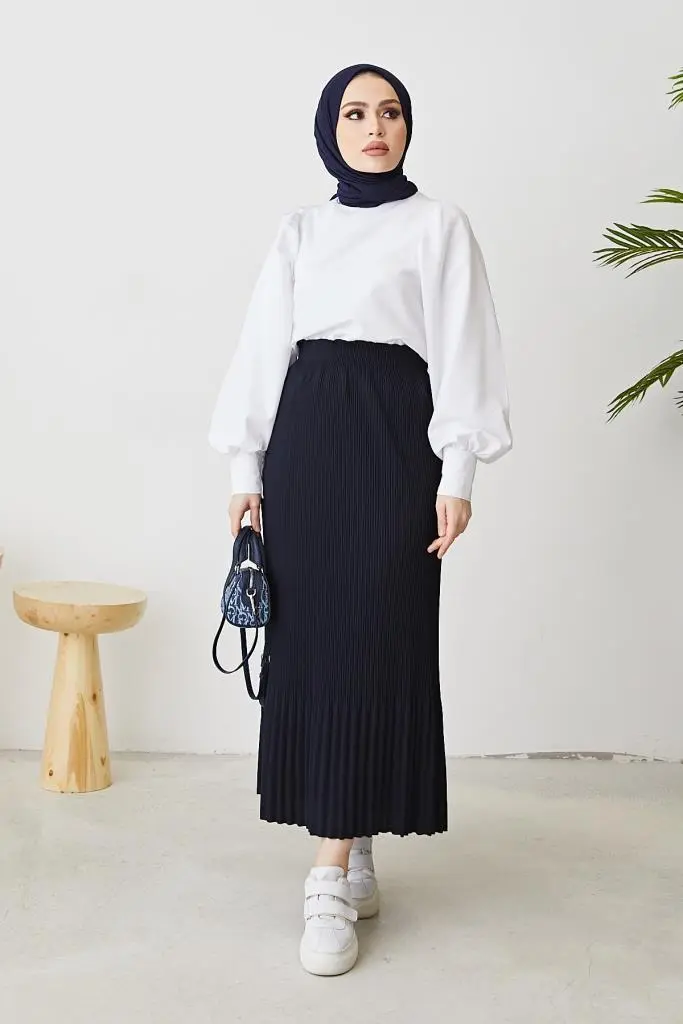 Pleated Skirt