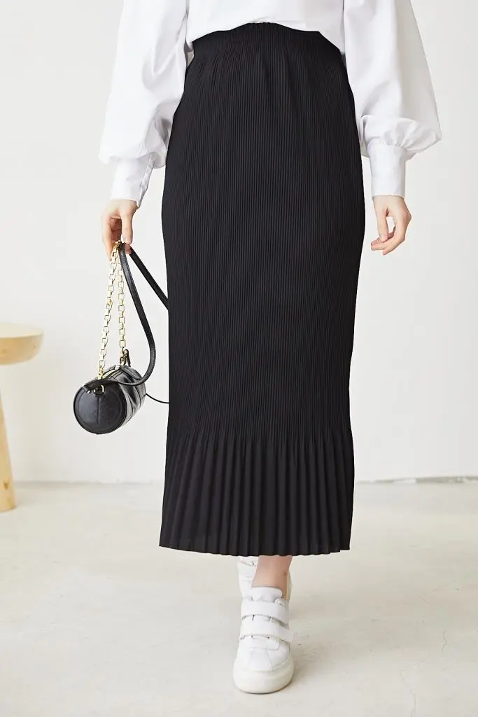 Pleated Skirt-detail