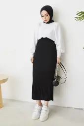 Pleated Skirt