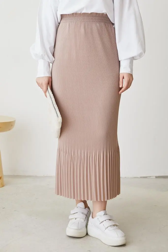Pleated Skirt-detail
