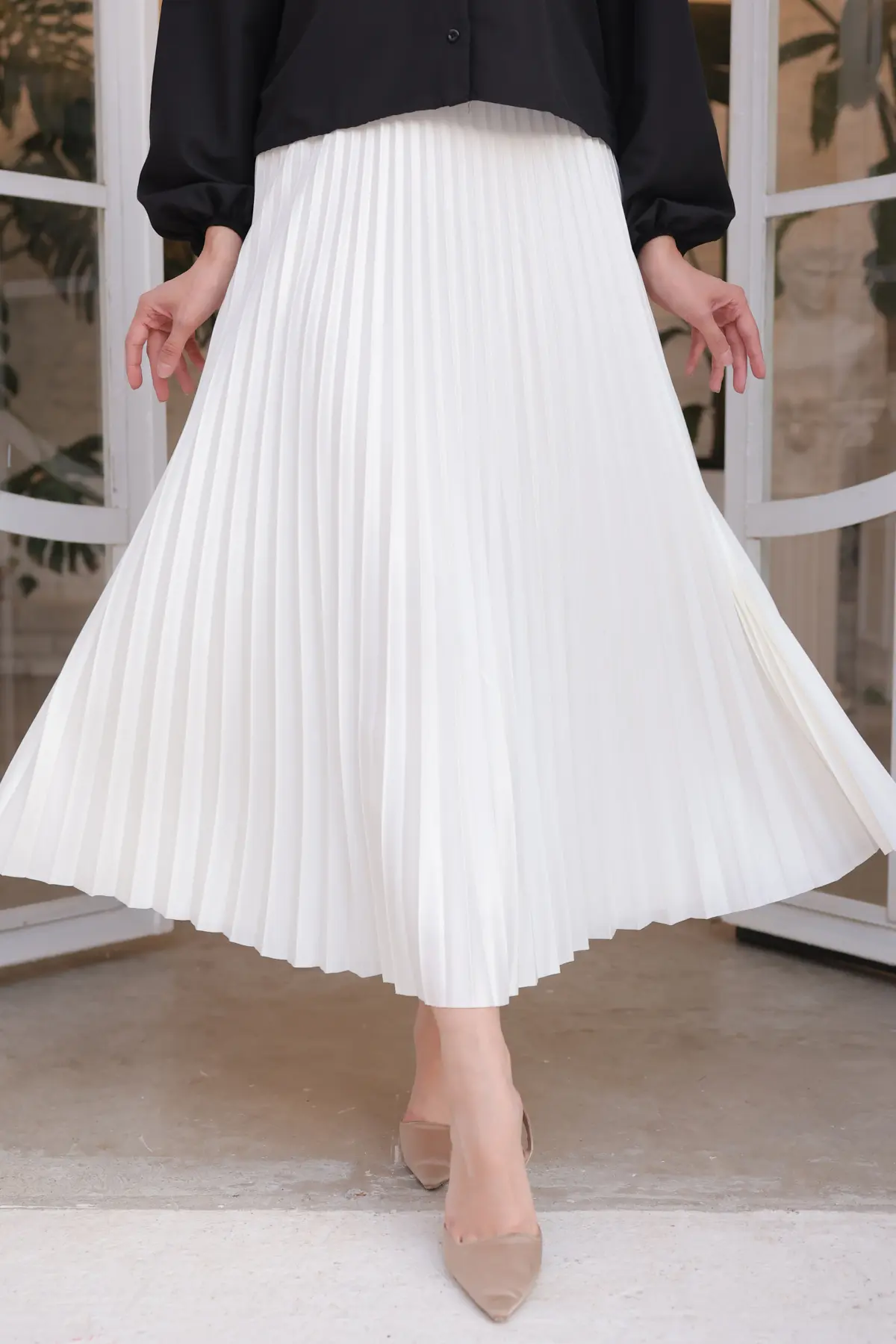 Pleated Skirt-detail