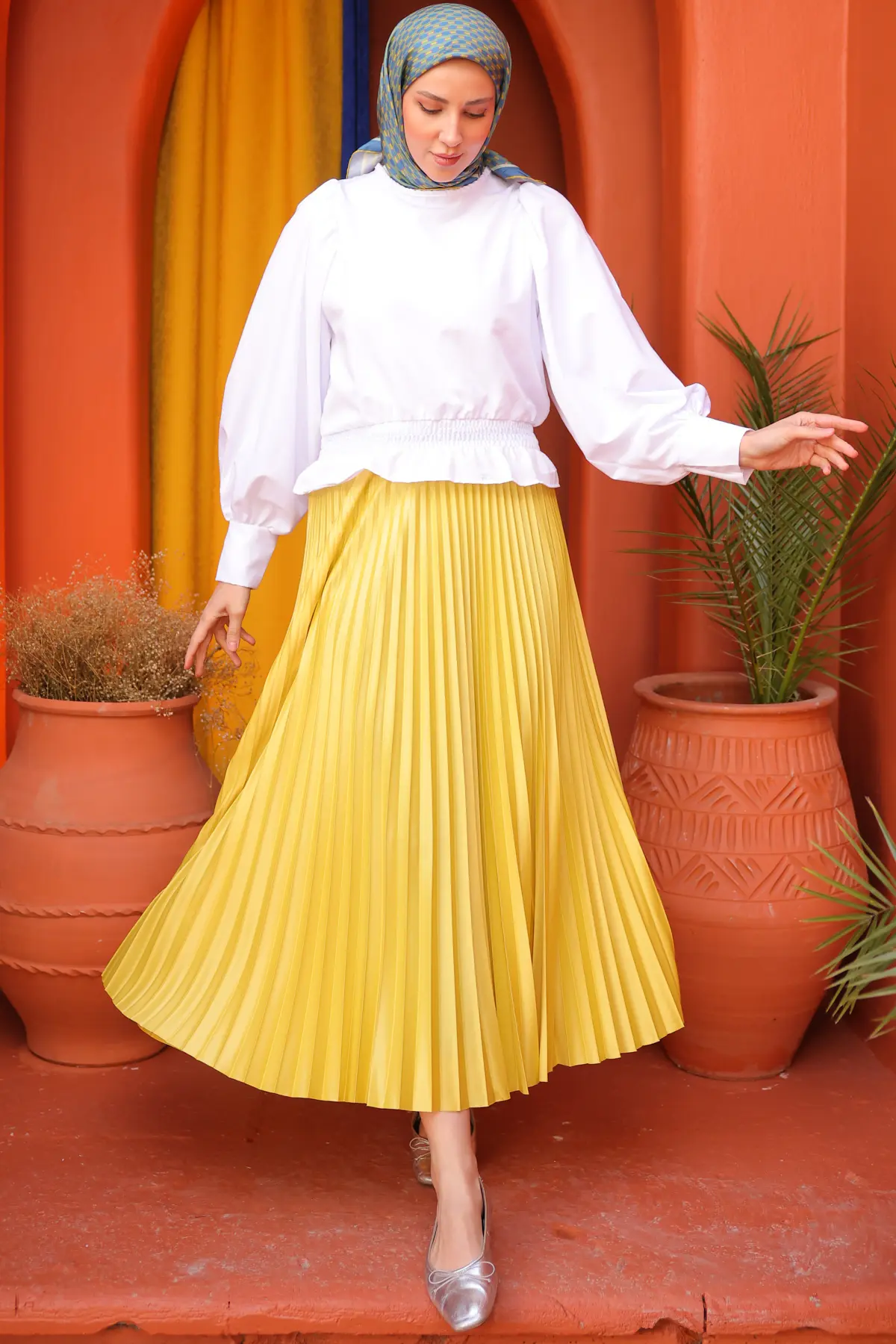 Pleated Skirt-detail