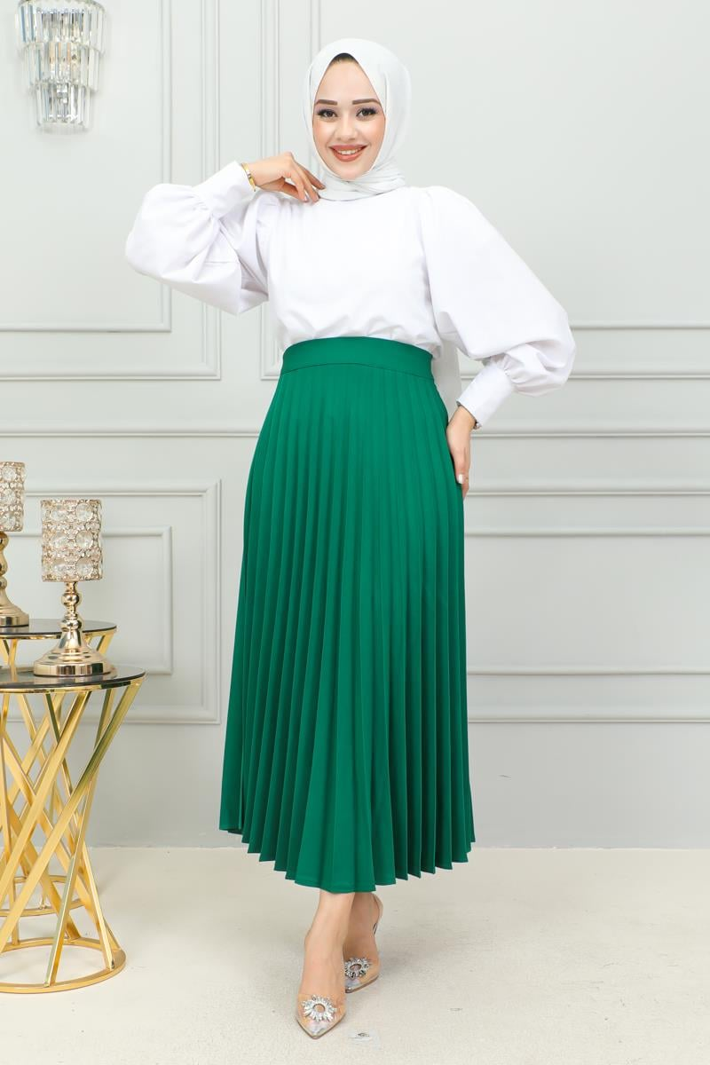 Pleated Skirt