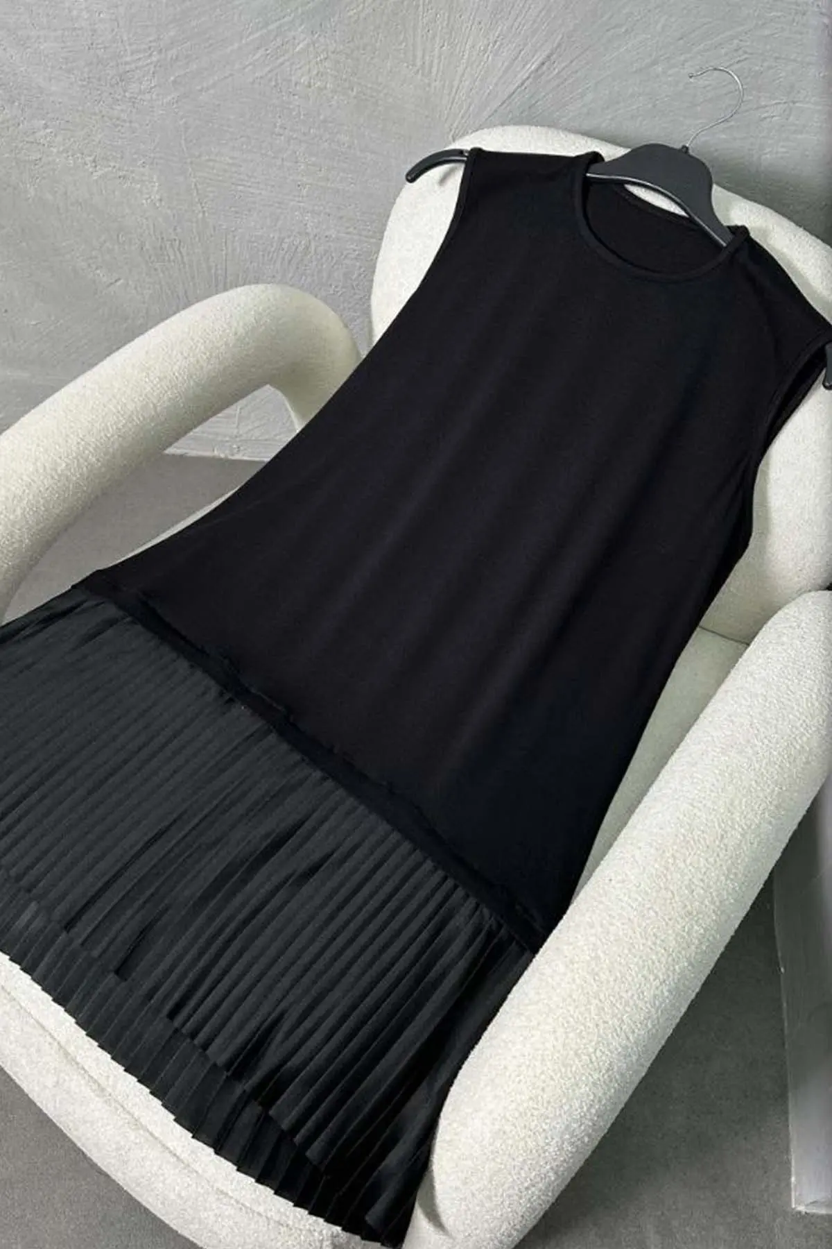 Pleated Sleeveless Combed Cotton Undershirt Tunic-detail