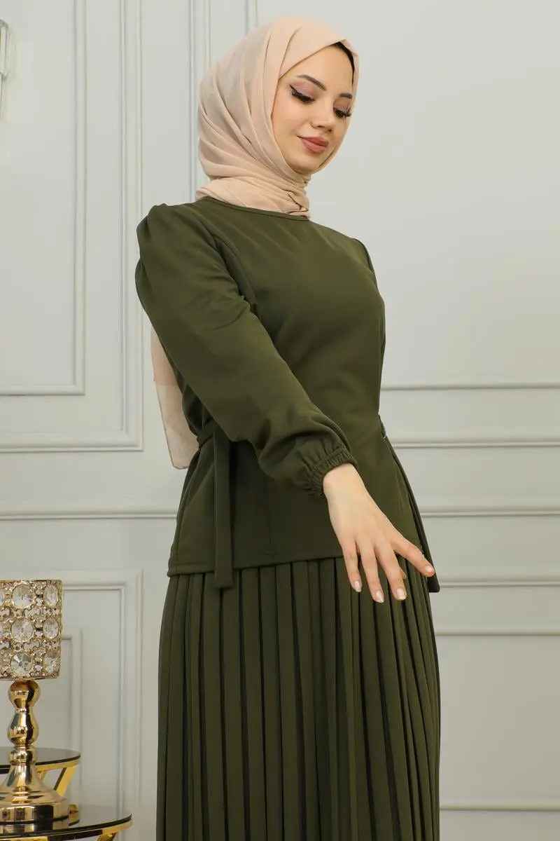 Pleated Suit With Waist Detail-detail