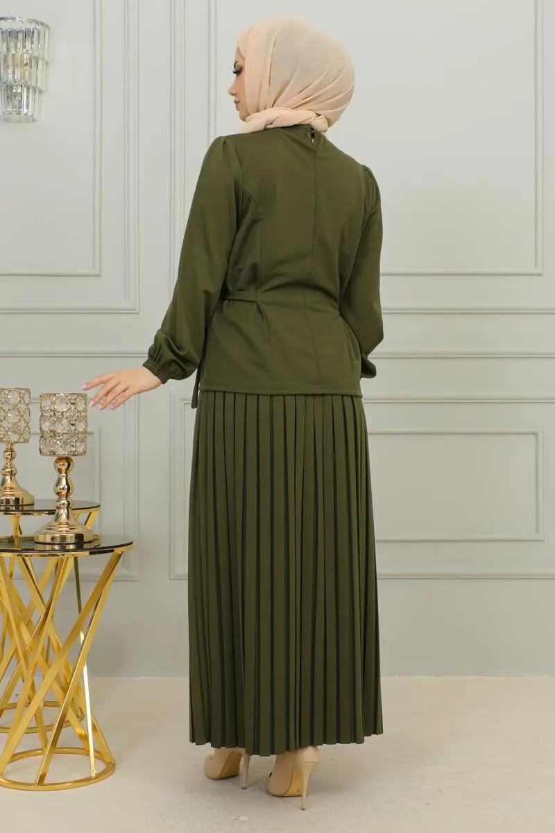 Pleated Suit With Waist Detail-detail