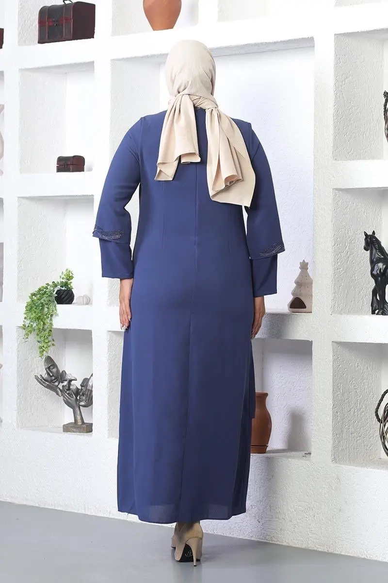 Plus Size Embroidered Evening Suit-detail