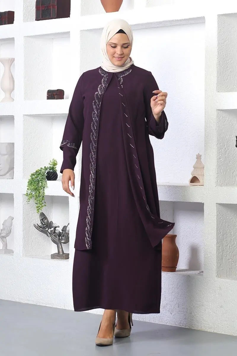 Plus Size Embroidered Evening Suit-detail