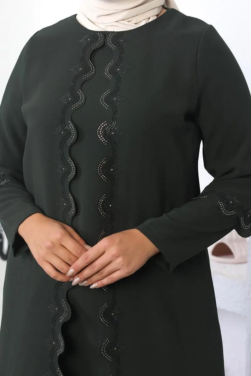 Plus Size Hijab Embroidered Evening Dress-detail