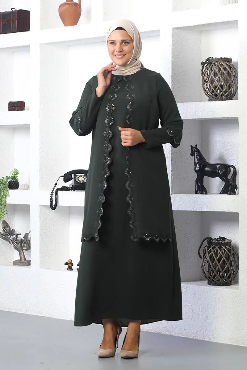 Plus Size Hijab Embroidered Evening Dress-detail