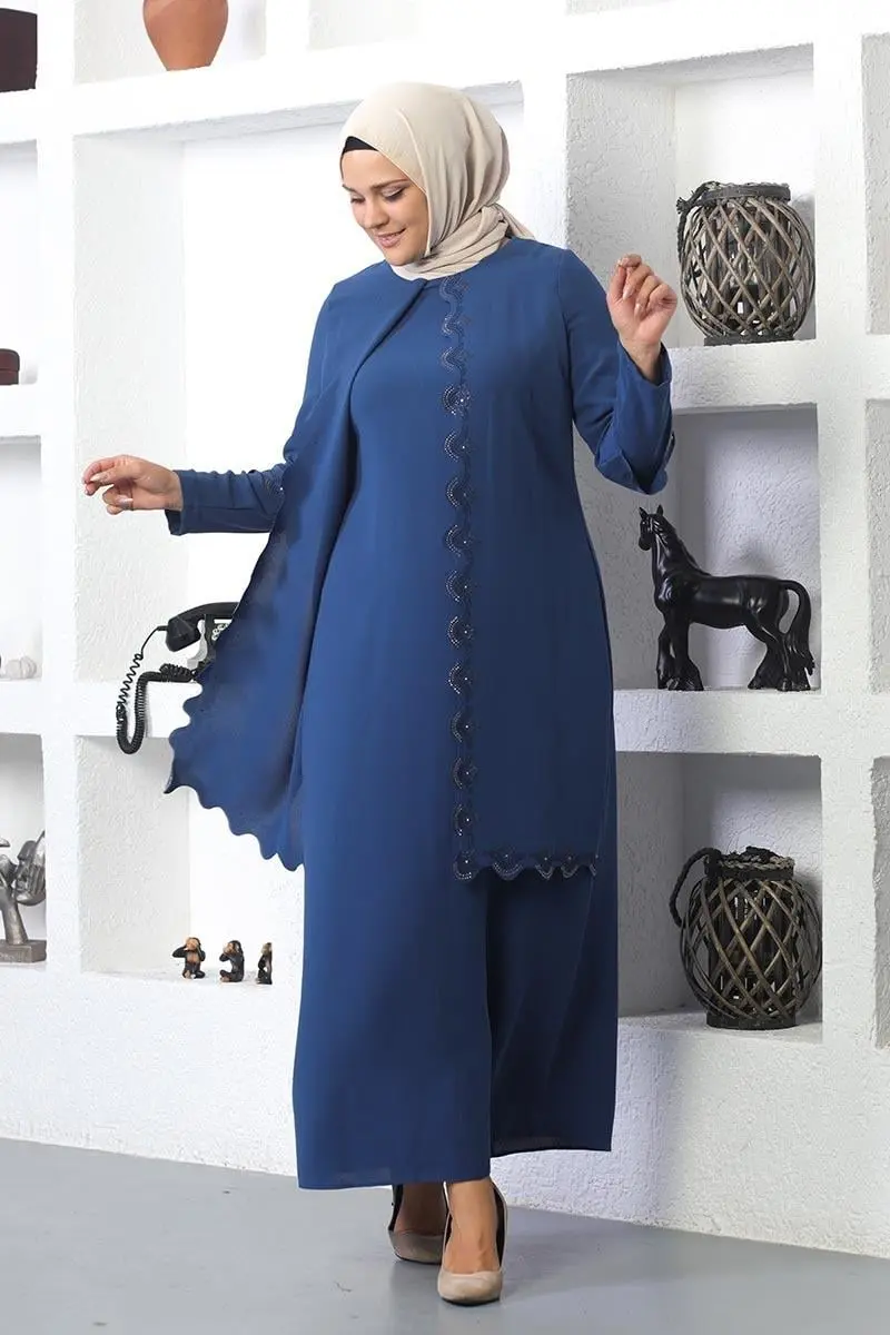 Plus Size Hijab Embroidered Evening Dress-detail