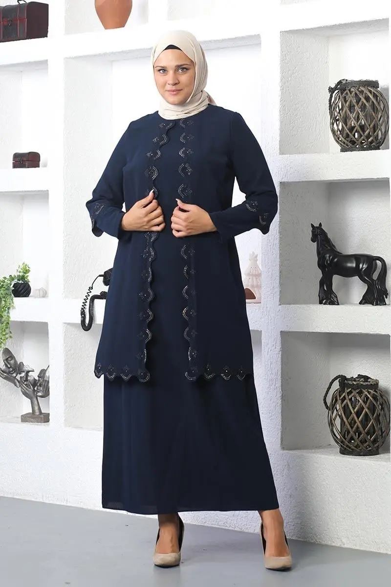 Plus Size Hijab Embroidered Evening Dress-detail