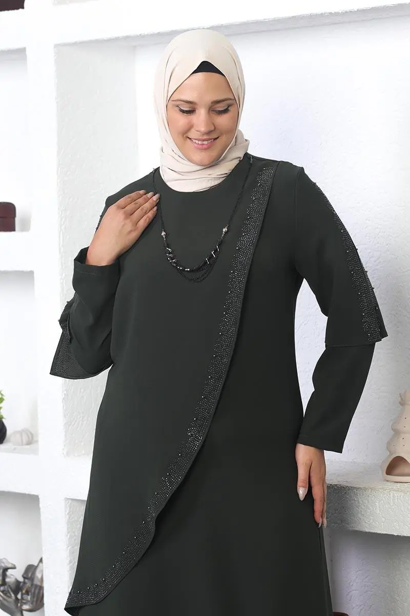 Plus Size Hijab Evening Dress With Necklace-detail