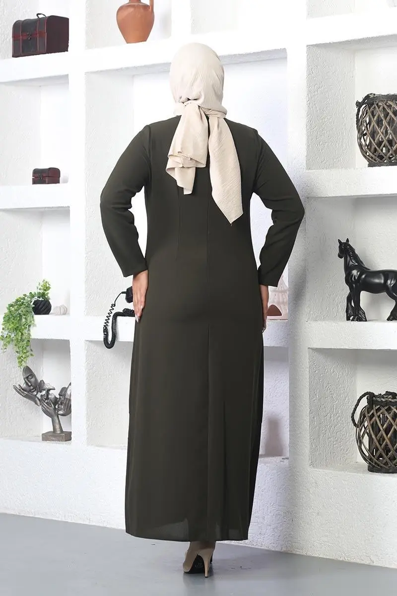 Plus Size Stone Embroidered Evening Dress-detail