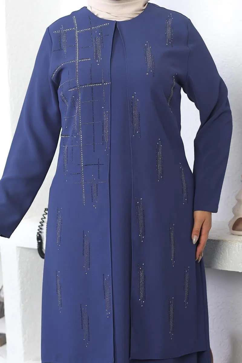 Plus Size Stone Embroidered Evening Dress-detail