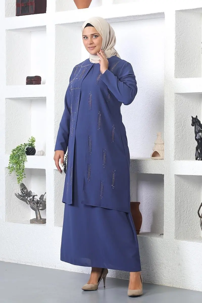 Plus Size Stone Embroidered Evening Dress-detail