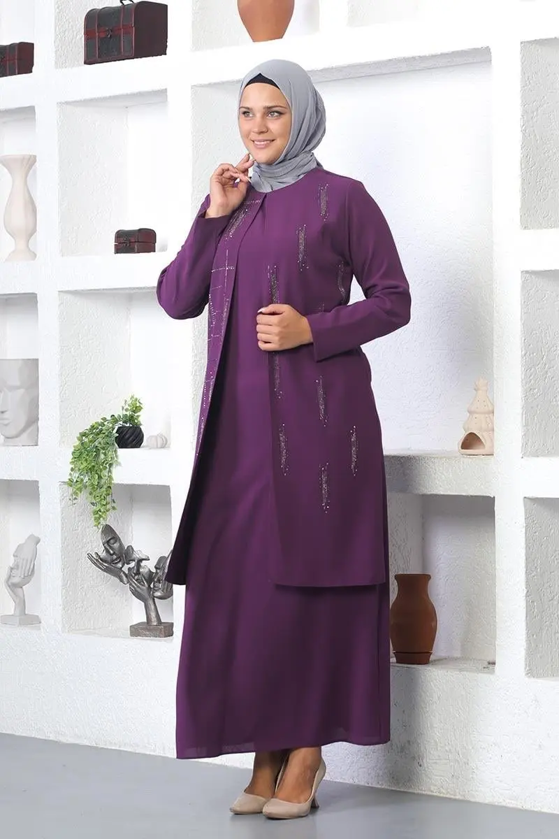 Plus Size Stone Embroidered Evening Dress-detail