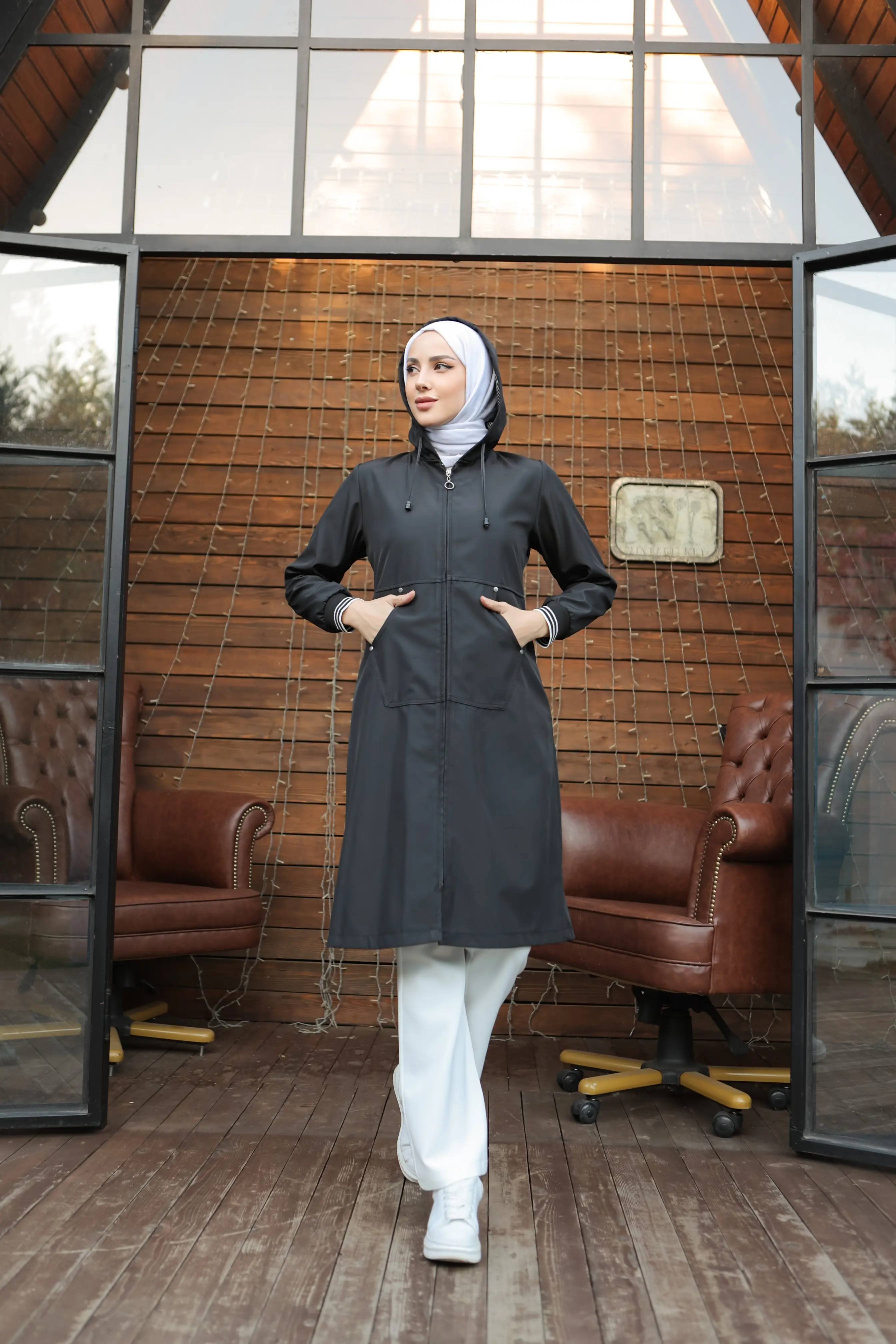 Pocket Detailed Trench Coat-detail