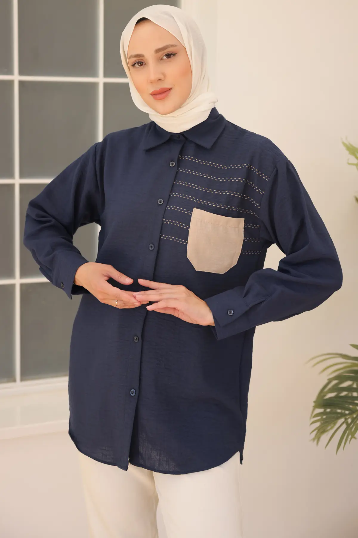 Pocket Shirt With Embroidery Detail-detail